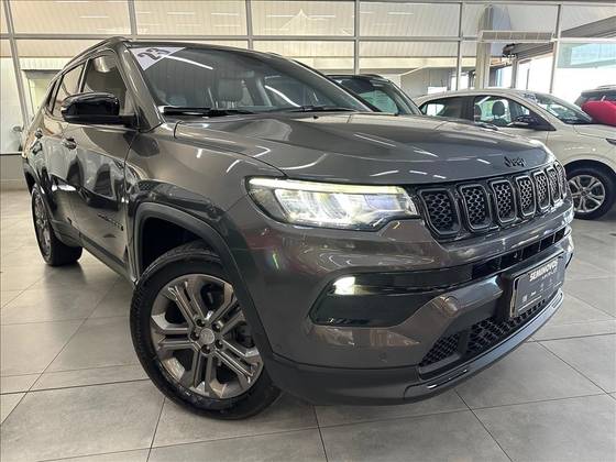 JEEP COMPASS 1.3 T270 TURBO FLEX LONGITUDE AT6 JEEP COMPASS 1.3 T270 TURBO FLEX LONGITUDE AT6
